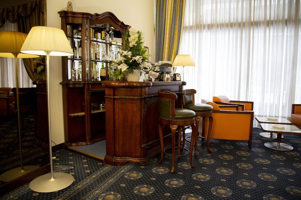 Hotel Ih Milano Eur - Trezzano sul Naviglio