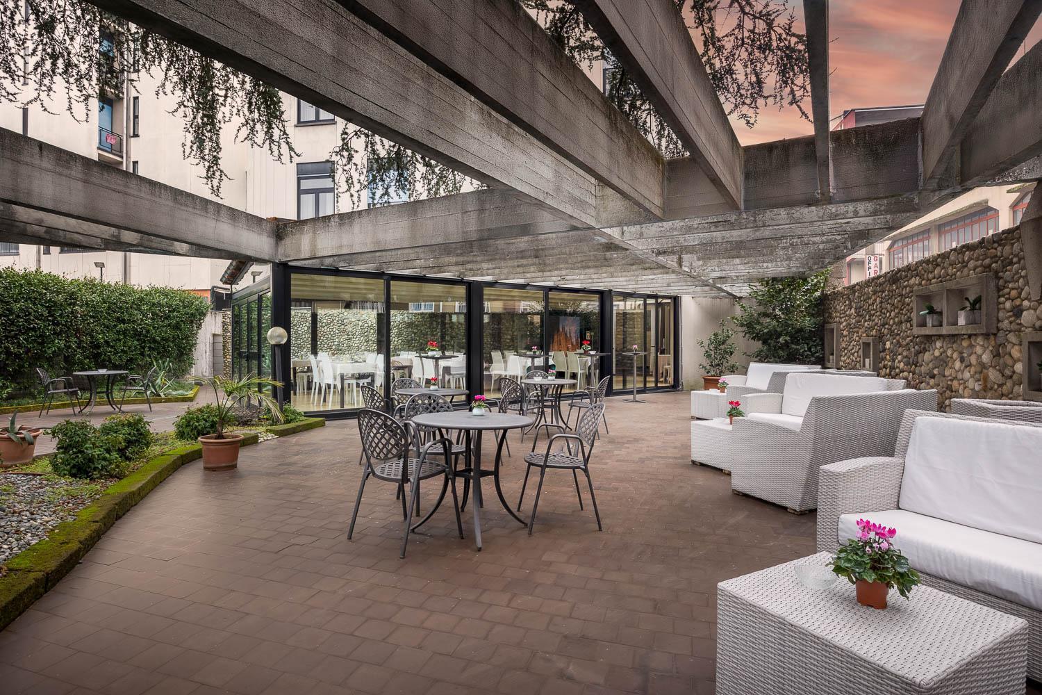 Ih Milano Eur - 4* Trezzano sul Naviglio