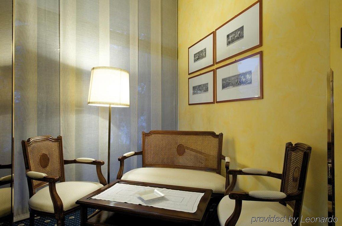 Hotel Ih Milano Eur - Trezzano sul Naviglio
